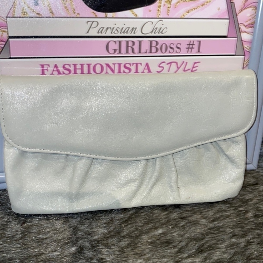 Buxom  gray leather long Wallet